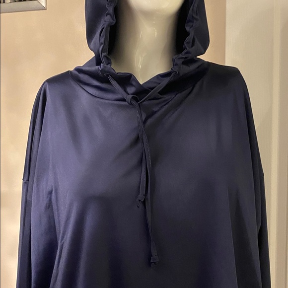 Yesta Navy Blue top with hoodie size18 - Picture 6 of 9